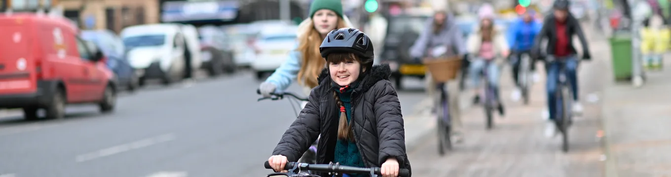 Winter Cycling shoot for Cycling Scotland on South City Cycle Way, Victoria Road, Glasgow.